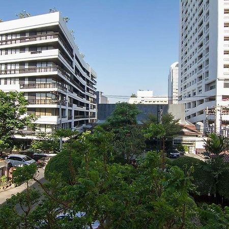 Antique Palace Apartment Bangkok Eksteriør bilde
